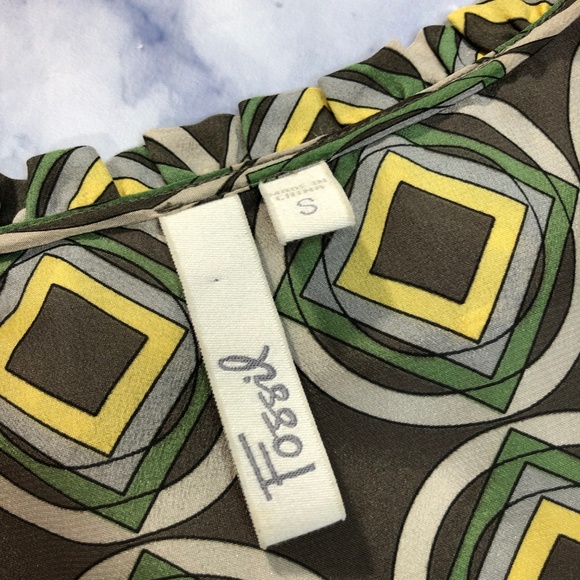 Fossil Olive Green Yellow Medallion Silk Tank Top - Picture 7 of 8